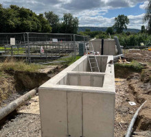 Heavy-duty reinforced concrete foundation for industrial facility